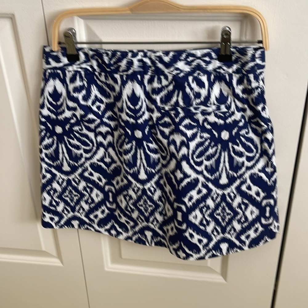 Mini skirt from Tori Richard in size 6 - Picture 2 of 7